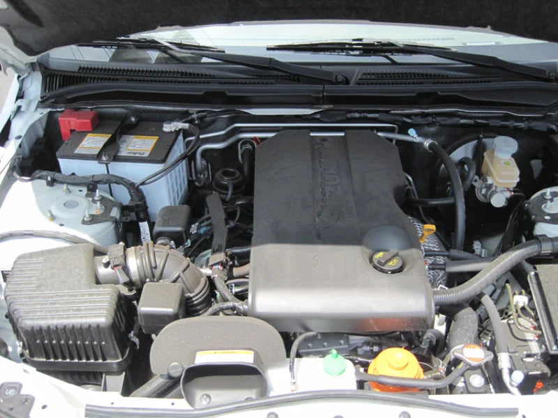 K&N 09 Suzuki Grand Vitara 2.4L Drop In Air Filter - Side View