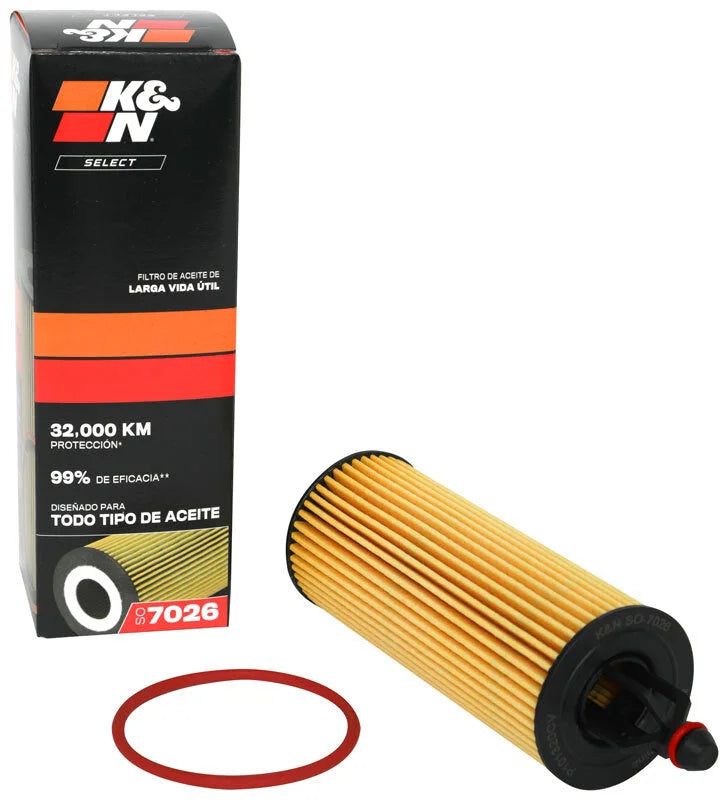 K&N 14-22 Jeep Cherokee 3.6L V6 / 14-23 Chrysler 300 3.6L V6 Oil Filter - Detail View