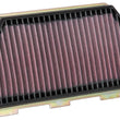 Load image into Gallery viewer, K&amp;N 17-18 Honda CBR1000RR 999 Replacement Air Filter - Installation View