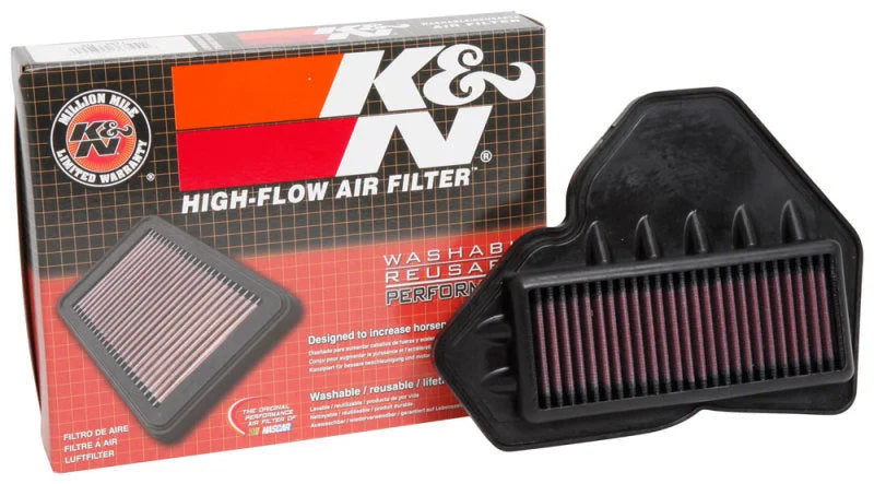 K&N 17-18 Suzuki Raider 150 147cc F/I Replacement Air Filter - Installation View
