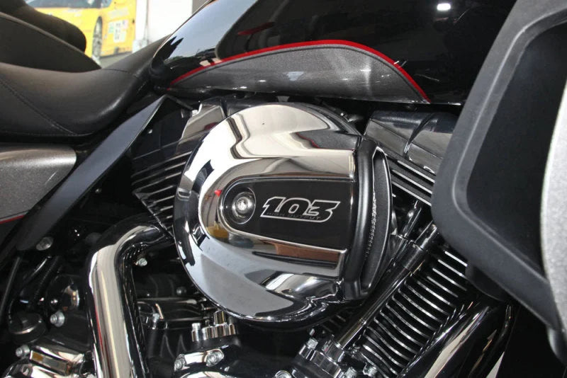 K&N 2015 Harley Davidson FLTRXS Road Glide AirCharger Performance Intake - Side View