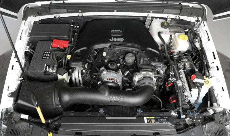 K&N 2018 Jeep Wrangler JL V6-3.6L F/I AirCharger Performance Intake - Installation View