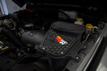 Load image into Gallery viewer, K&amp;N 21-22 Jeep Wrangler JL V8-6.4L AirCharger Performance Intake - Installation View