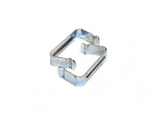 Load image into Gallery viewer, K&amp;N Ap-251 2 1/2 Ex. Clip - Main Product View