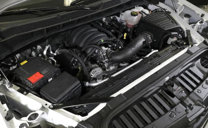 K&N 19-20 Chevrolet Silverado V6 4.3L AirCharger Performance Intake - Side View