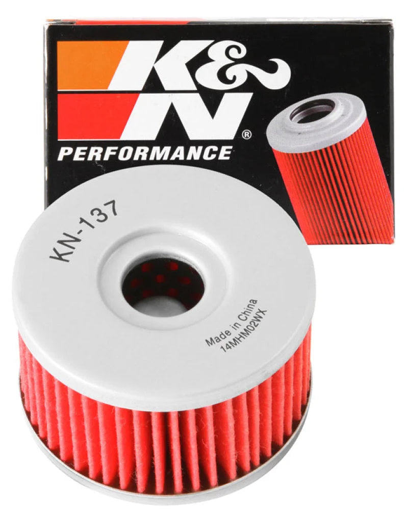 K&N Suzuki 2.375in OD x 1.469in H Oil Filter - Installation View