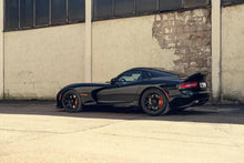 Load image into Gallery viewer, KW 13-17 Dodge Viper SRT (VX I) excl. ACR V5 Coilover Kit w/HLS 2 - Side View