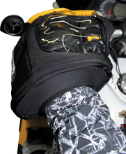 Load image into Gallery viewer, Kimpex Muff - Snow - Window 370291 - Side View