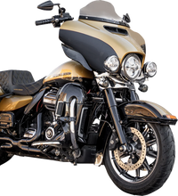 Load image into Gallery viewer, Klock Werks Flare™ Windshield - 6-1/2" - Clear - FLH KWW-01-0702 - Installation View