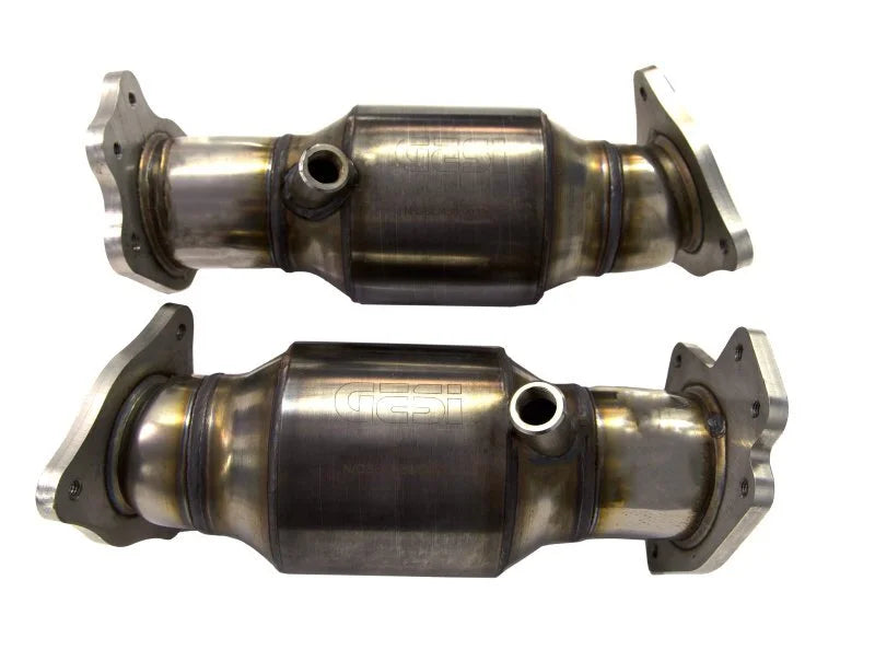Kooks 22+ Chevrolet C8 Corvette Z06 LT6 1-7/8in. x 2in. SS Tri-Y Headers w/ GREEN Cats - Installation View