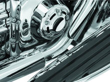 Load image into Gallery viewer, Kuryakyn Bridge The Gap Heat Shield 93-08 Touring Models Chrome - Side View