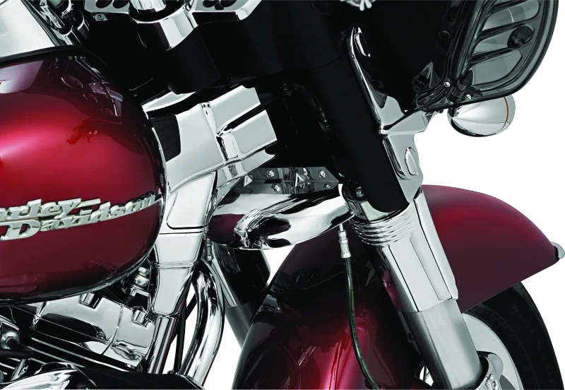 Kuryakyn Deluxe Neck Covers 95-07 Touring Models Chrome - Detail View