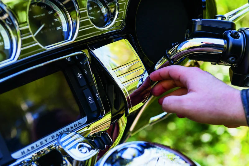 Kuryakyn Deluxe Tri-Line Stereo Trim Kit 14-Up Touring Models Chrome - Side View