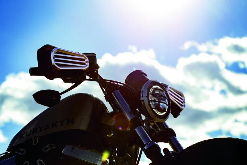 Kuryakyn Dillinger Handguards Silver - Additional View 5