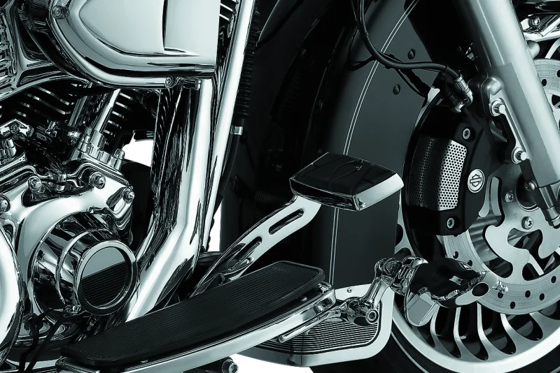 Kuryakyn Extended Brake Pedal Girder 08-13 Touring Chrome - Detail View