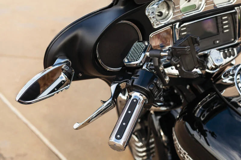 Kuryakyn Heavy Industry Grips Throttle-By-Wire Chrome - Side View