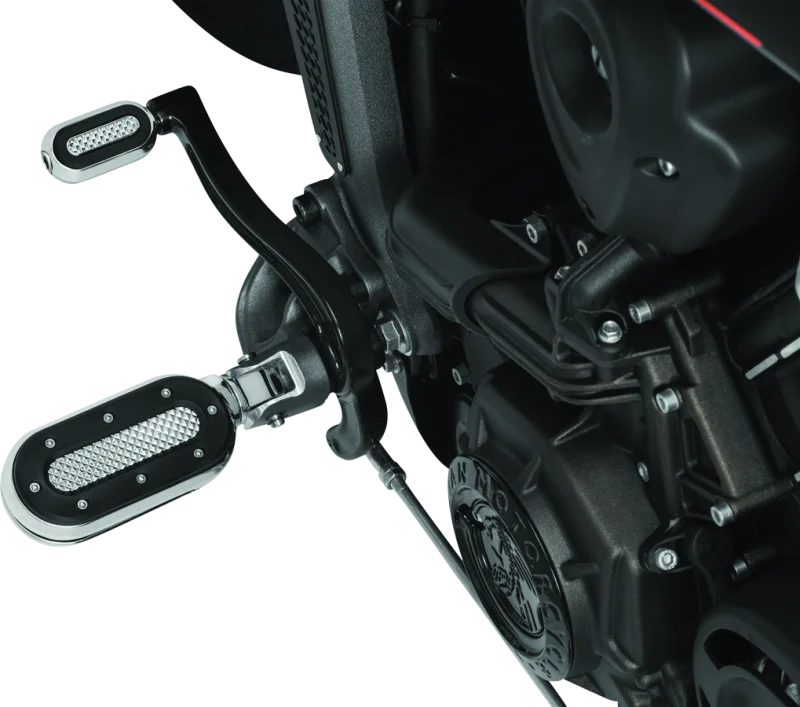 Kuryakyn Heavy Industry Shift & Brake Peg Chrome - Detail View