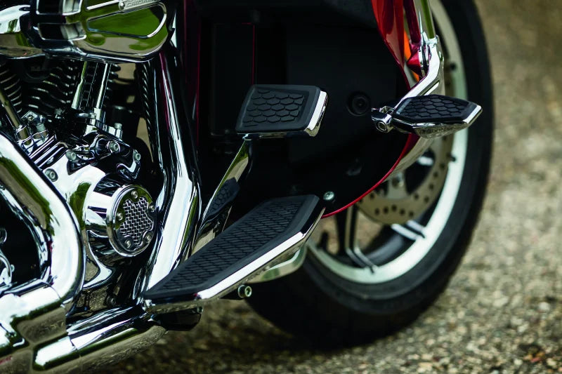 Kuryakyn Hex Driver Floorboards Chrome - Installation View