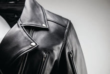 Load image into Gallery viewer, Kuryakyn Leather By River Road Ironclad Classic Leather Jacket Black - Small - Additional View 7