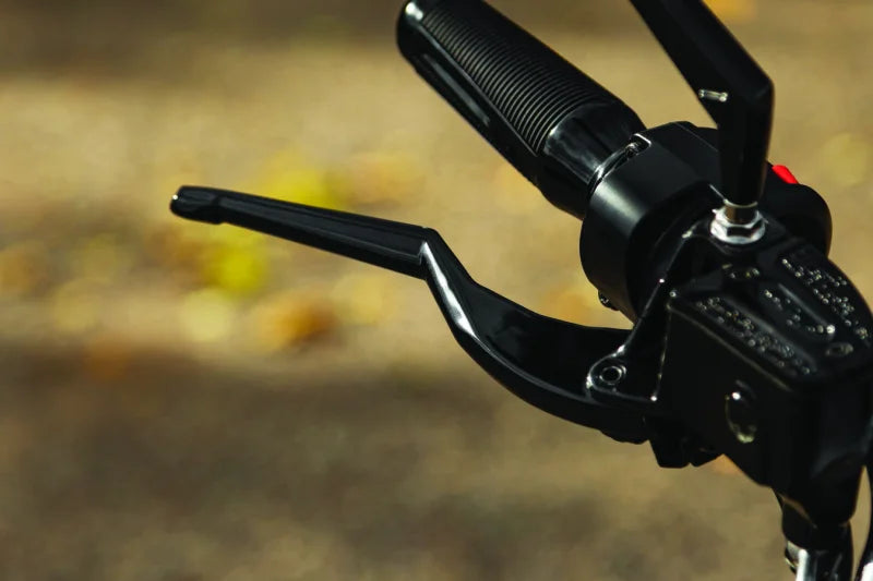 Kuryakyn Legacy Levers For 17-22 Scout Black - Detail View