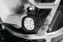 Load image into Gallery viewer, Kuryakyn Lodestar 750L Spot Beam - Installation View
