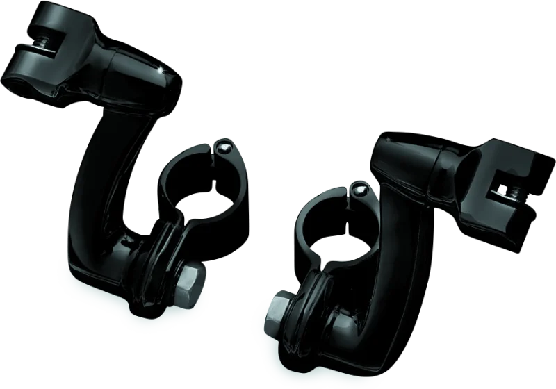 Kuryakyn Longhorn Offset Peg Mounts With 1-1/4inch Clamp Black