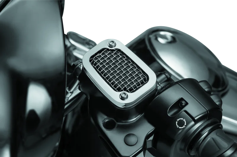 Kuryakyn Mesh Master Cylinder Cover Clutch Chrome - Detail View