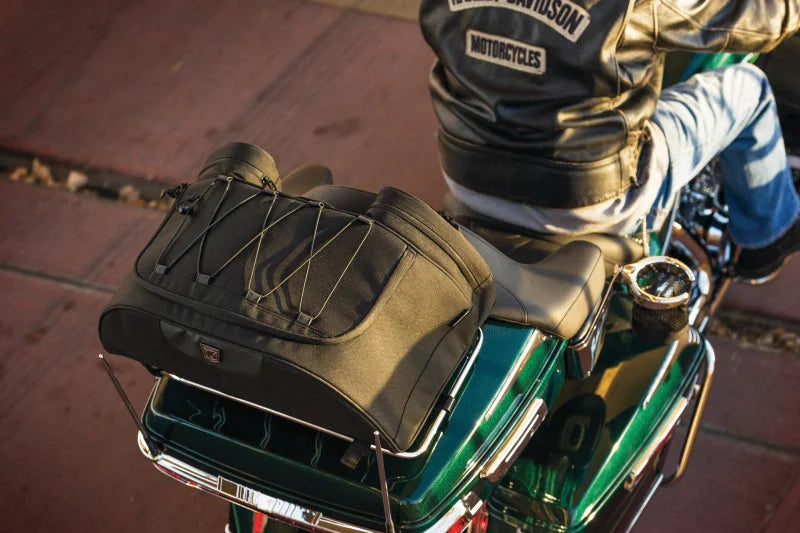 Kuryakyn Momentum Hitchhiker Trunk Rack Bag - Side View