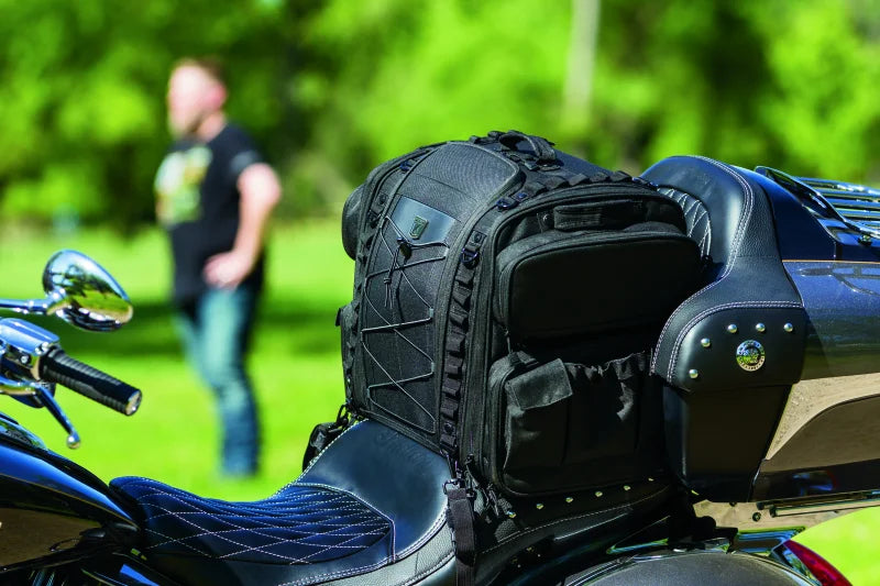 Kuryakyn Momentum Road Warrior Bag - Additional View 7