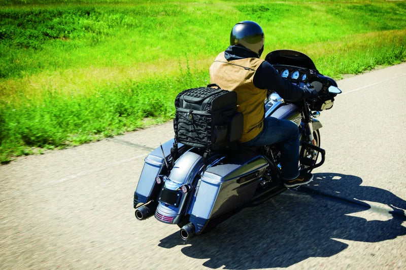 Kuryakyn Momentum Vagabond Bag - Additional View 12