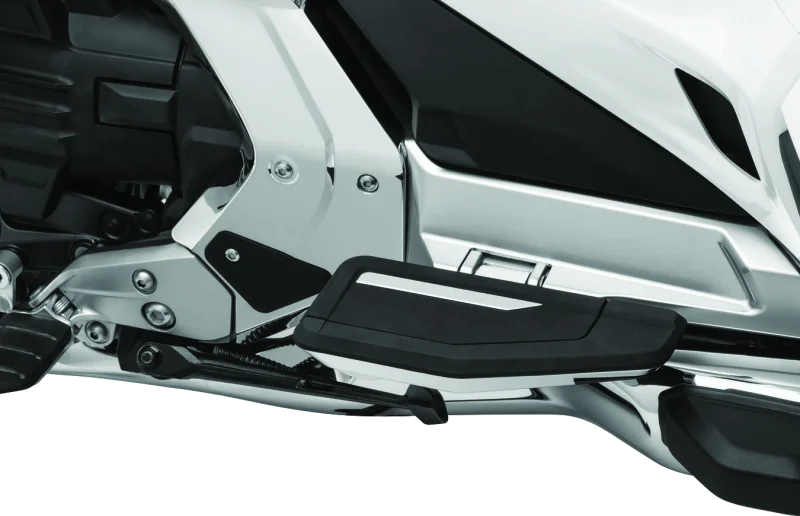 Kuryakyn Omni Transformer Passenger Flooboards Chrome - Side View