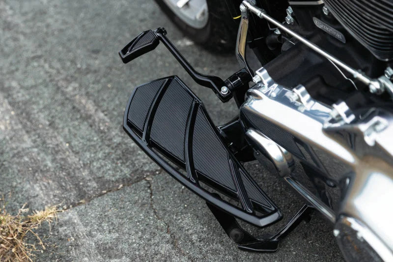 Kuryakyn Phantom Floorboards Black - Back View