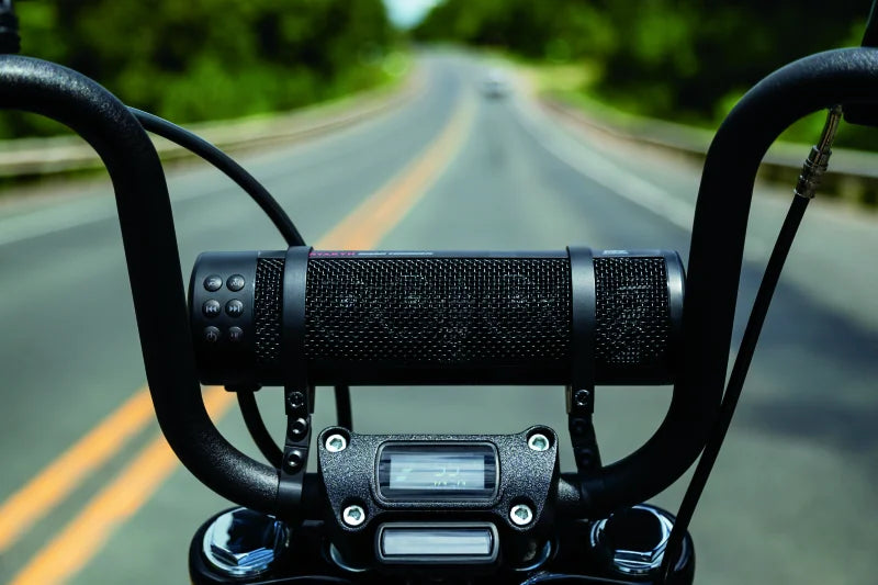 Kuryakyn Road Thunder Plus Sound Bar Satin Black - Additional View 12