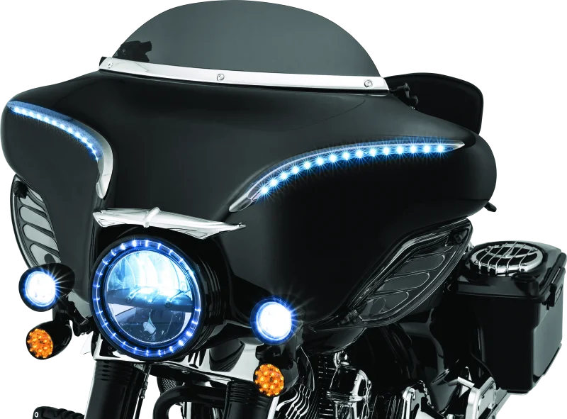 Kuryakyn Smooth Windshield Trim 96-13 Touring Chrome - Additional View 5