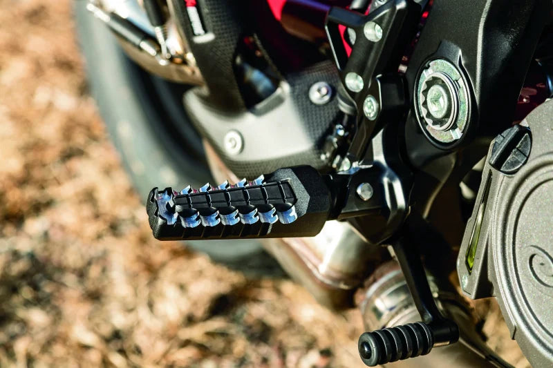 Kuryakyn Splined Adaptor Black - Side View