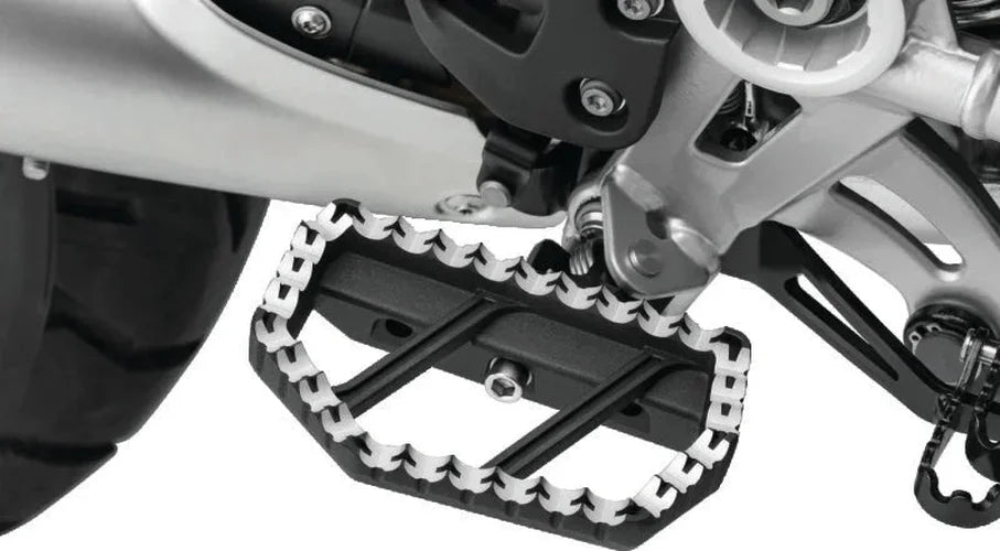 Kuryakyn Splined Peg Adapter Bmw Blk - Side View