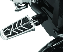 Load image into Gallery viewer, Kuryakyn Splined Peg Adapter Indian &amp; Victory Chrome - Side View
