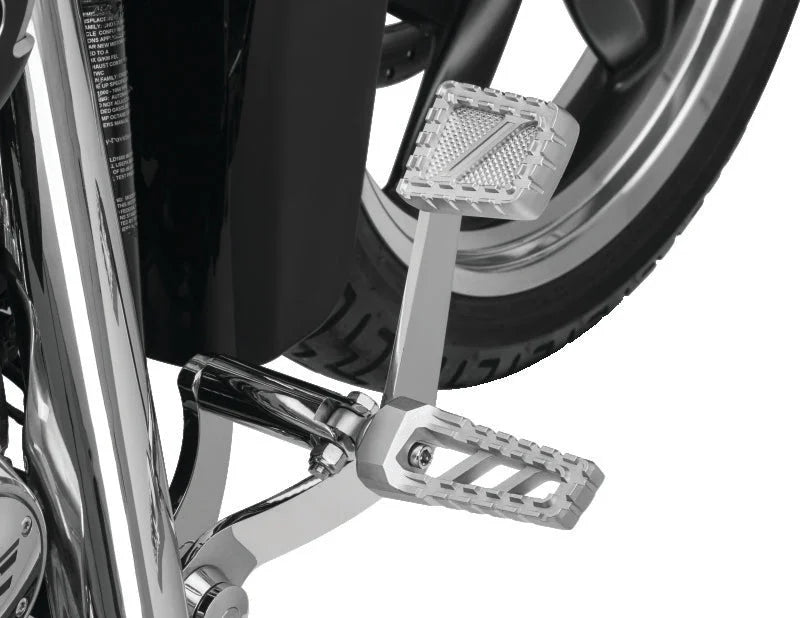 Kuryakyn Splined Peg Adapter Silver - Installation View