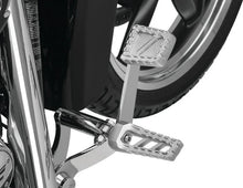 Load image into Gallery viewer, Kuryakyn Splined Peg Adapter Silver - Installation View