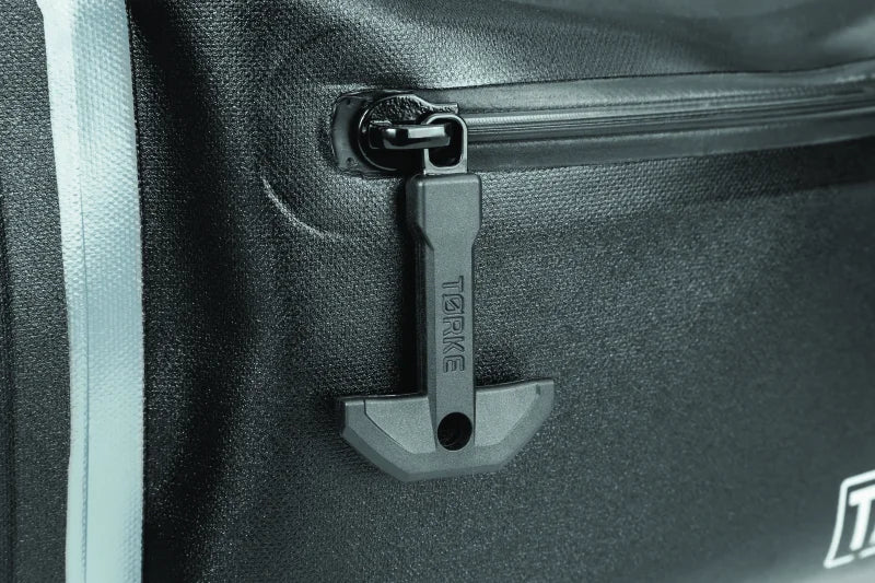 Kuryakyn Torke 24L Solo Dry Pannier - Additional View 8