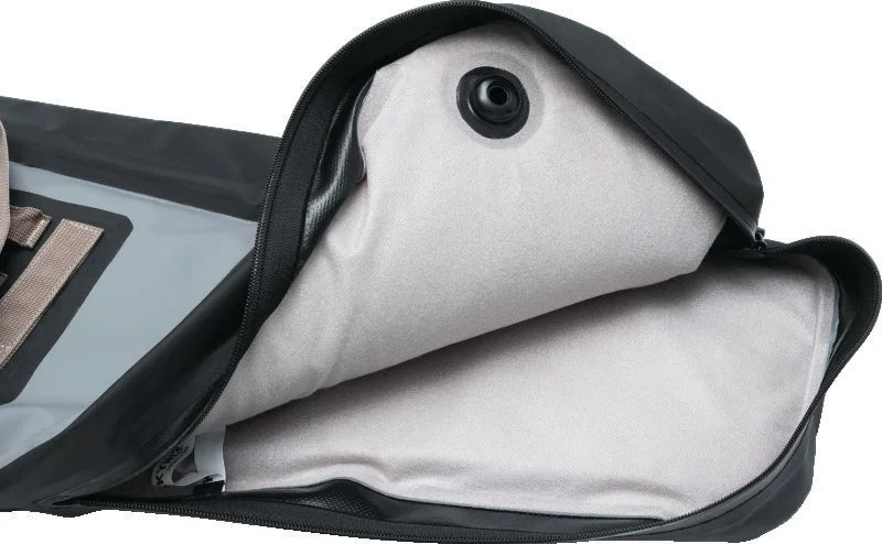 Kuryakyn Torke Dry Rifle Case - Additional View 9