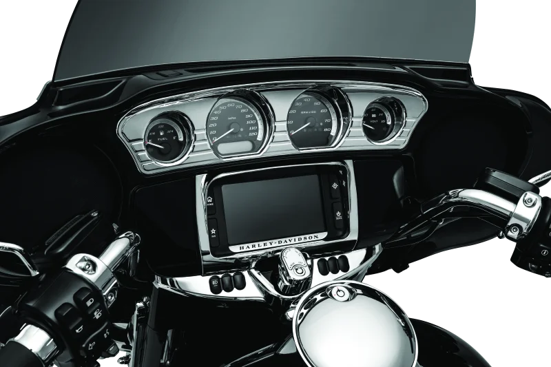 Kuryakyn Tri-Line Gauge Trim 14-Up Touring Models Chrome - Additional View 6