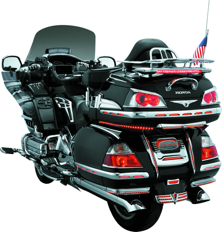Kuryakyn Trunk Keyhole Trim 01-17 GL1800 Chrome - Side View
