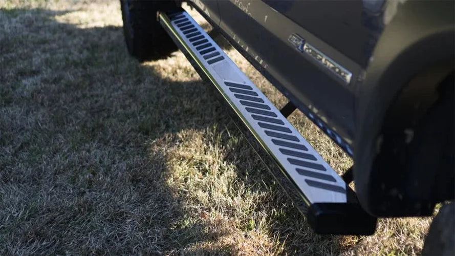 Lund 99-16 Ford F-250 Super Duty Crewcab Summit Ridge 2.0 Running Boards - Stainless - Additional View 5