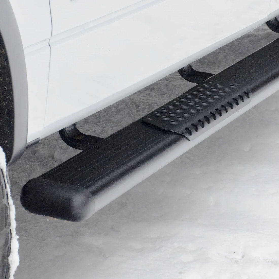 LUVERNE O-Mega II 6" x 36", 100" Black Aluminum Side Steps, Select Sprinter 584100-570747 - Side View