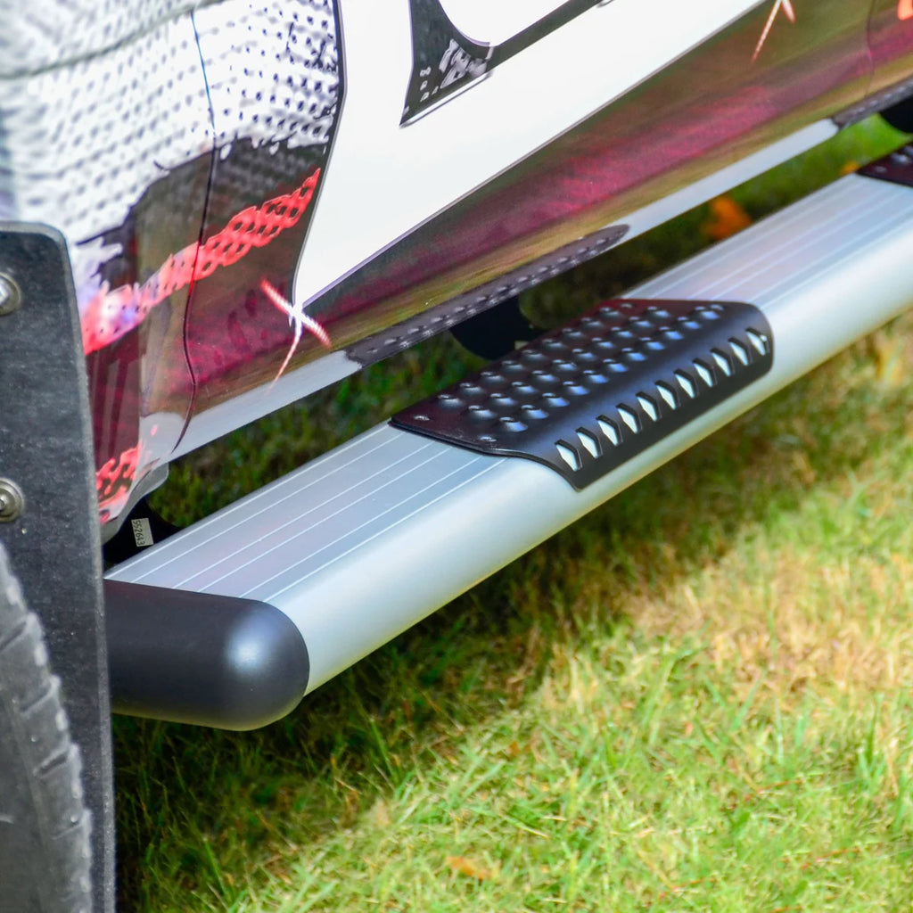 LUVERNE O-Mega II 6" x 36", 100" Silver Aluminum Side Steps, Select Ram ProMaster 583100-571477 - Side View