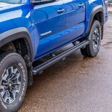 Load image into Gallery viewer, LUVERNE SlimGrip 5" x 88" Black Aluminum Running Boards (No Brackets) 416088 - Back View