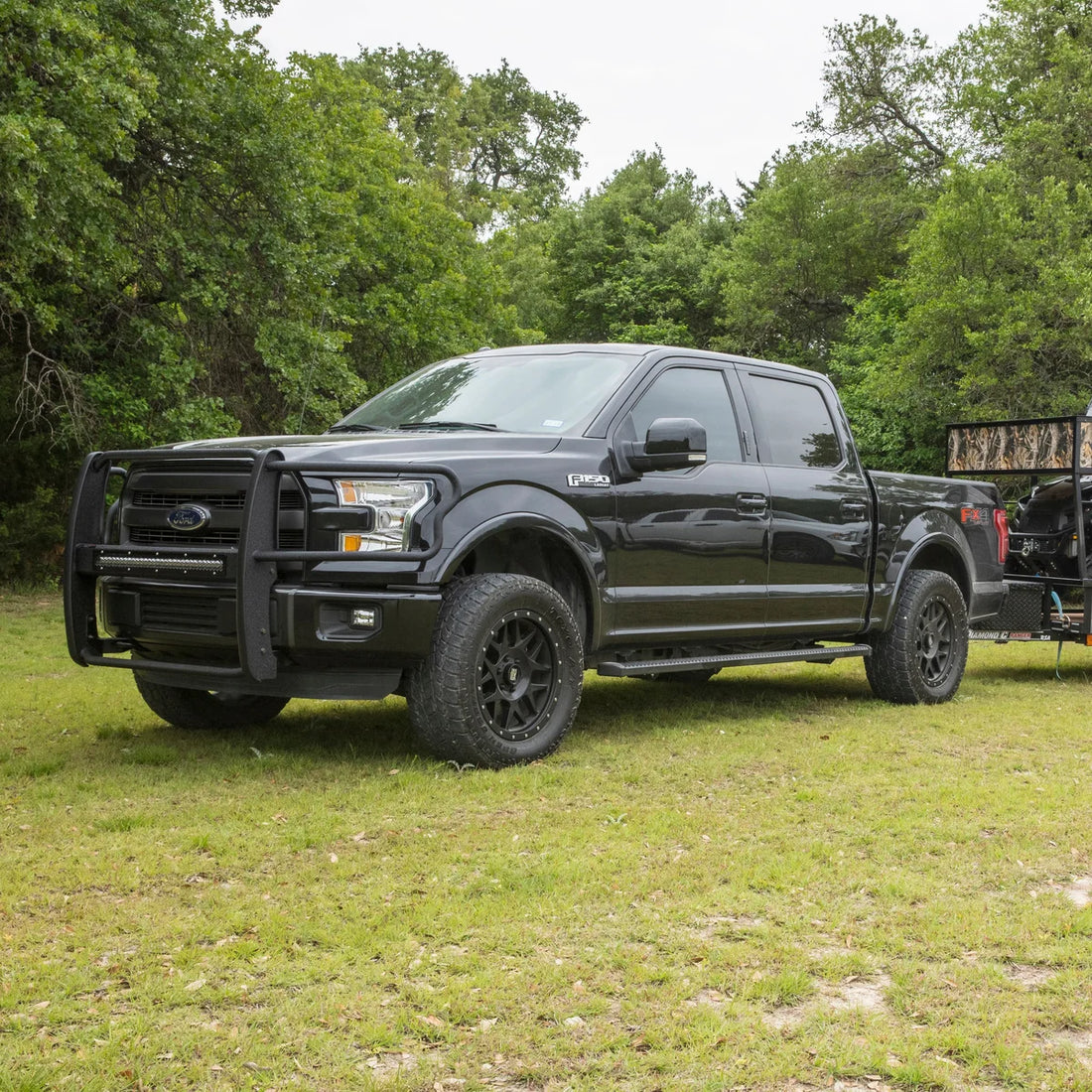LUVERNE SlimGrip 5" x 88" Black Aluminum Running Boards, Select Ford F-150, F-250, F-350 416088-4055121 - Side View