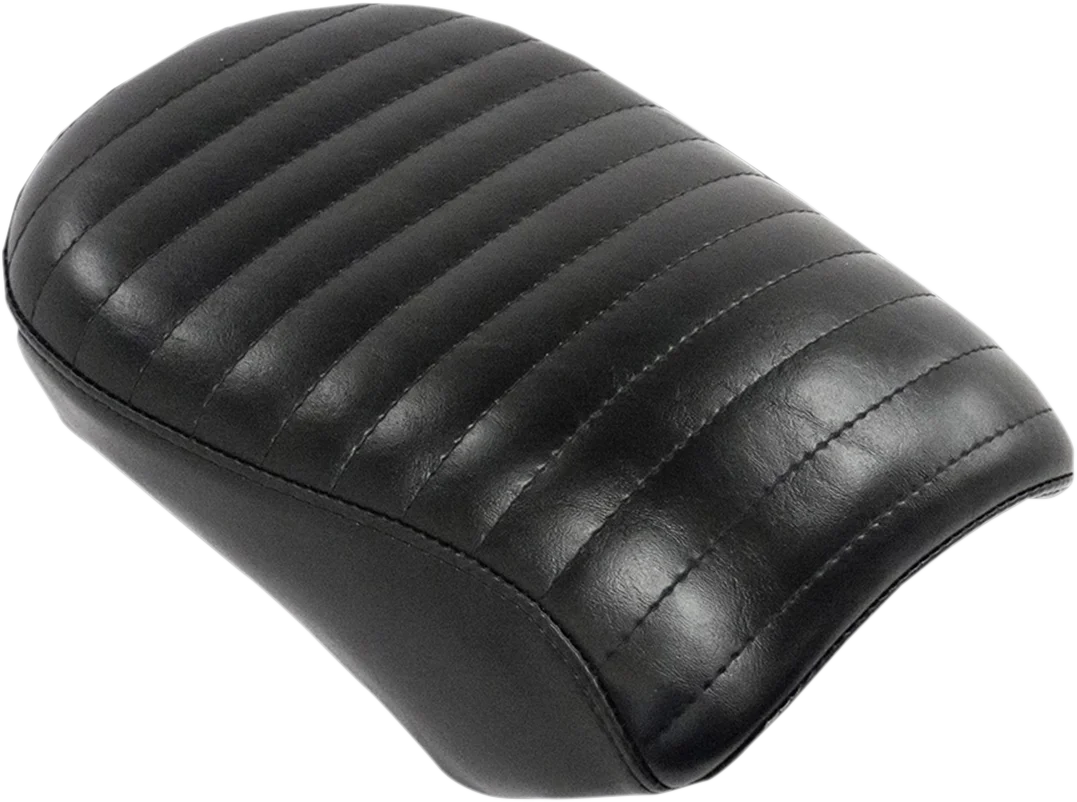 Le Pera Bare Bones Pillion Pad - Deluxe - Smooth - Black - FL '08-'23 LK-005PDX - Installation View