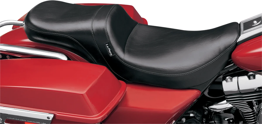 Le Pera Daytona 2-Up Seat - Without Backrest - Smooth - Black - FLHR '02-'07 LH-567RK - Main Product View